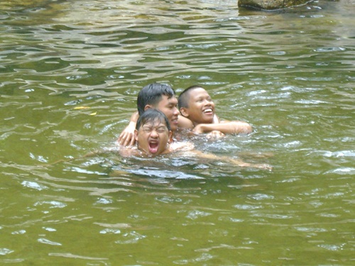 Name:  DSC02302res.JPG
Views: 117
Size:  97.3 KB