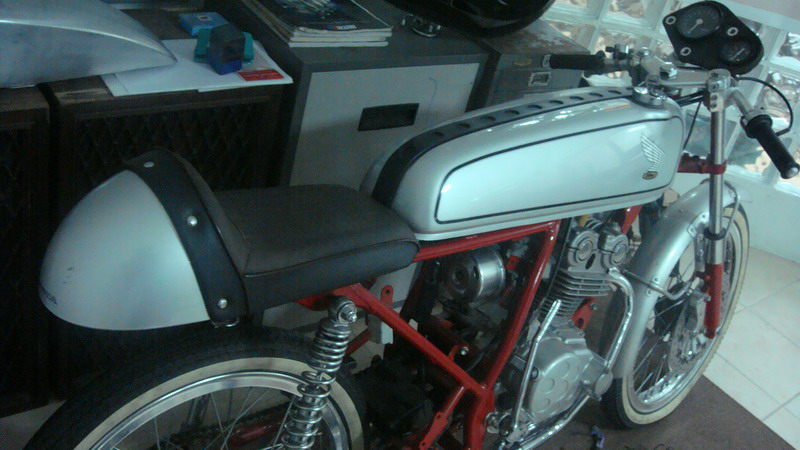 Name:  7.jpg
Views: 481
Size:  118.6 KB