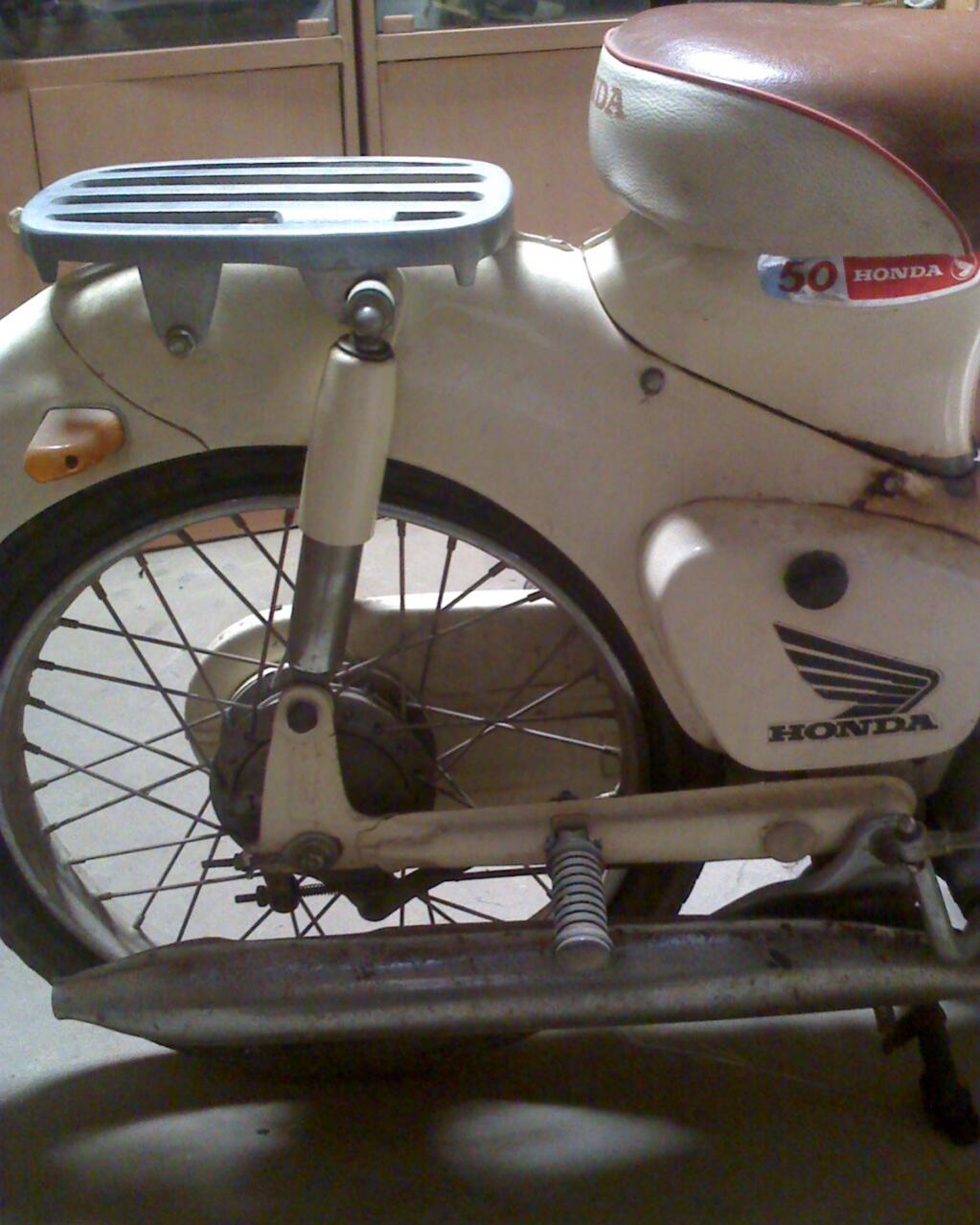 Name:  moto_0709.jpg
Views: 5980
Size:  130.9 KB