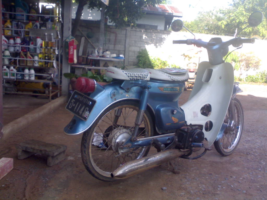 Name:  04072010305.jpg
Views: 137
Size:  102.6 KB