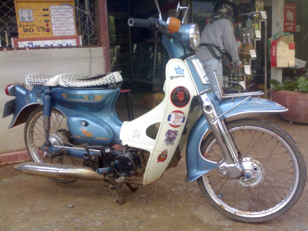 Name:  04072010304.jpg
Views: 139
Size:  115.3 KB