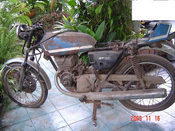 Name:  suzuki_941_853.jpg
Views: 1208
Size:  79.1 KB