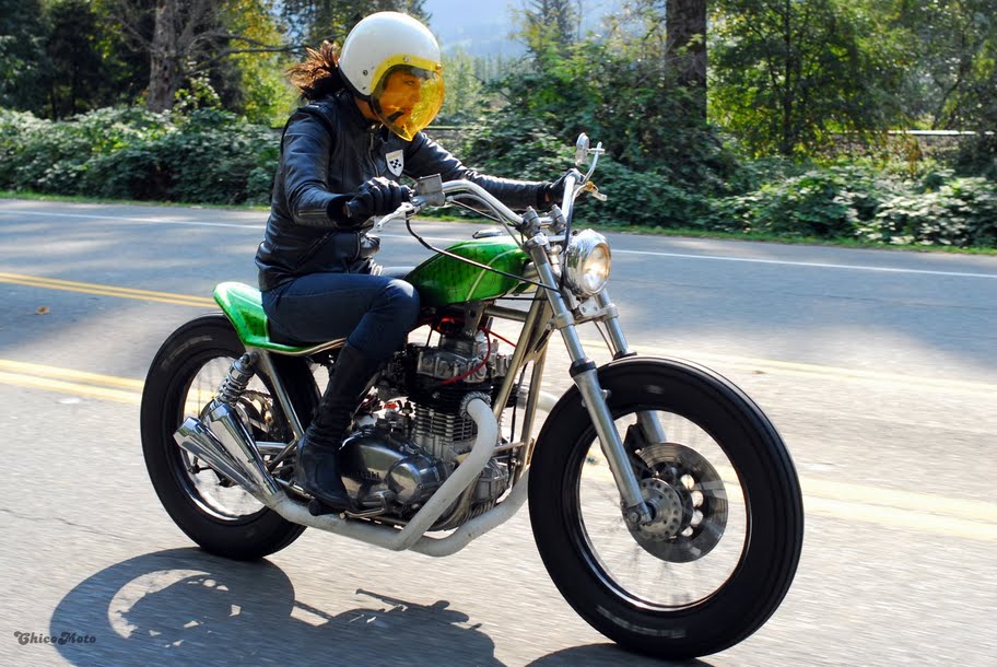 Name:  cafe-racer-babe-52-2.jpg
Views: 287
Size:  117.1 KB