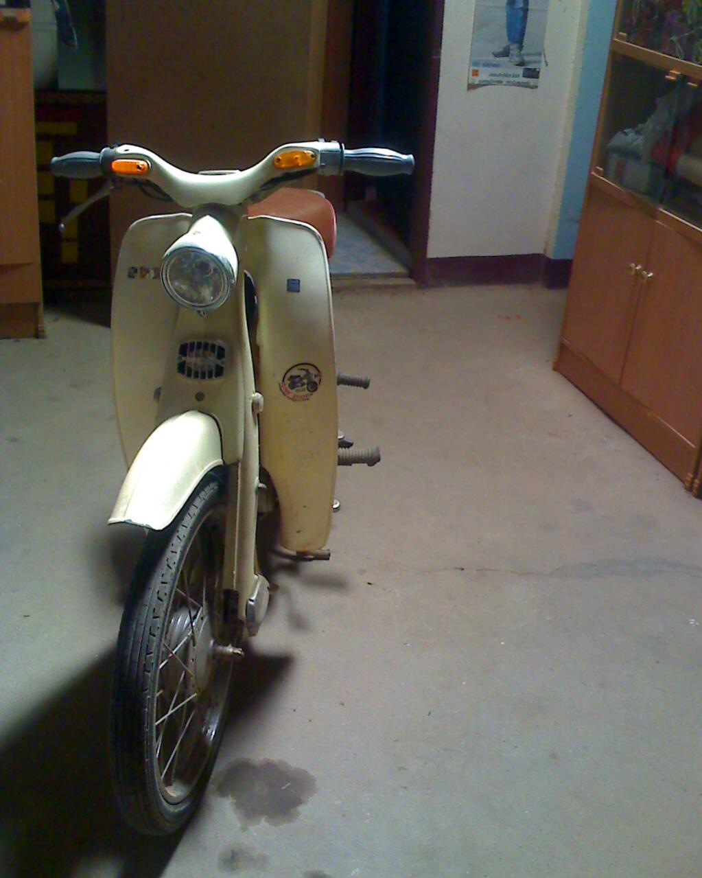 Name:  moto_0707.jpg
Views: 337
Size:  100.9 KB