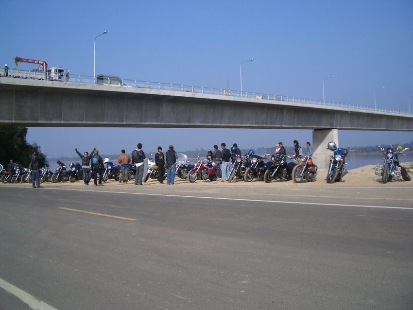 Name:  1253692526_1.jpg
Views: 288
Size:  84.7 KB