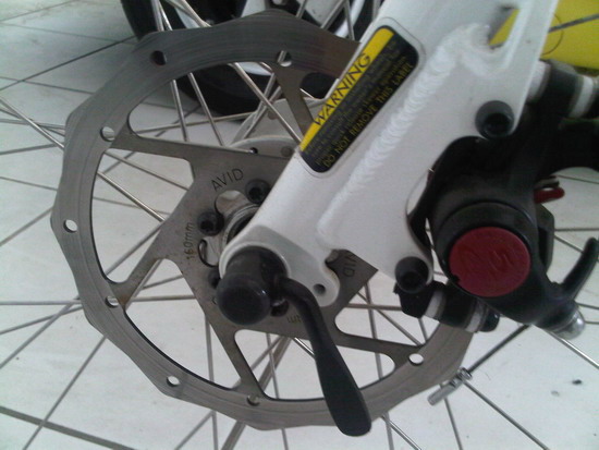 Name:  r00174-20100627-1415.jpg
Views: 943
Size:  59.9 KB
