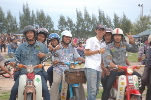 Name:  иҹѲѧ㨡͹觢ѹ.jpg
Views: 411
Size:  74.3 KB