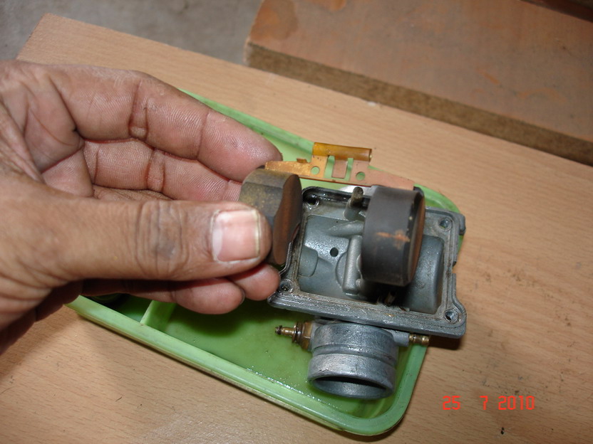 Name:  DSC02901.jpg
Views: 2031
Size:  123.8 KB