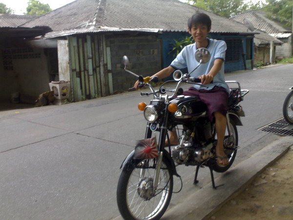Name:  Image2129.jpg
Views: 1343
Size:  86.3 KB