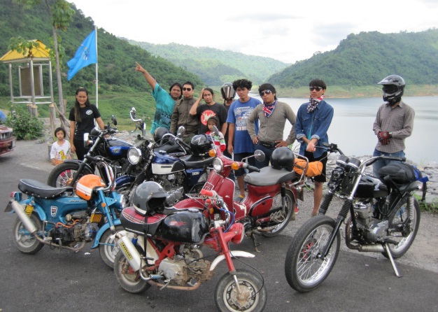 Name:  9.jpg
Views: 332
Size:  125.9 KB