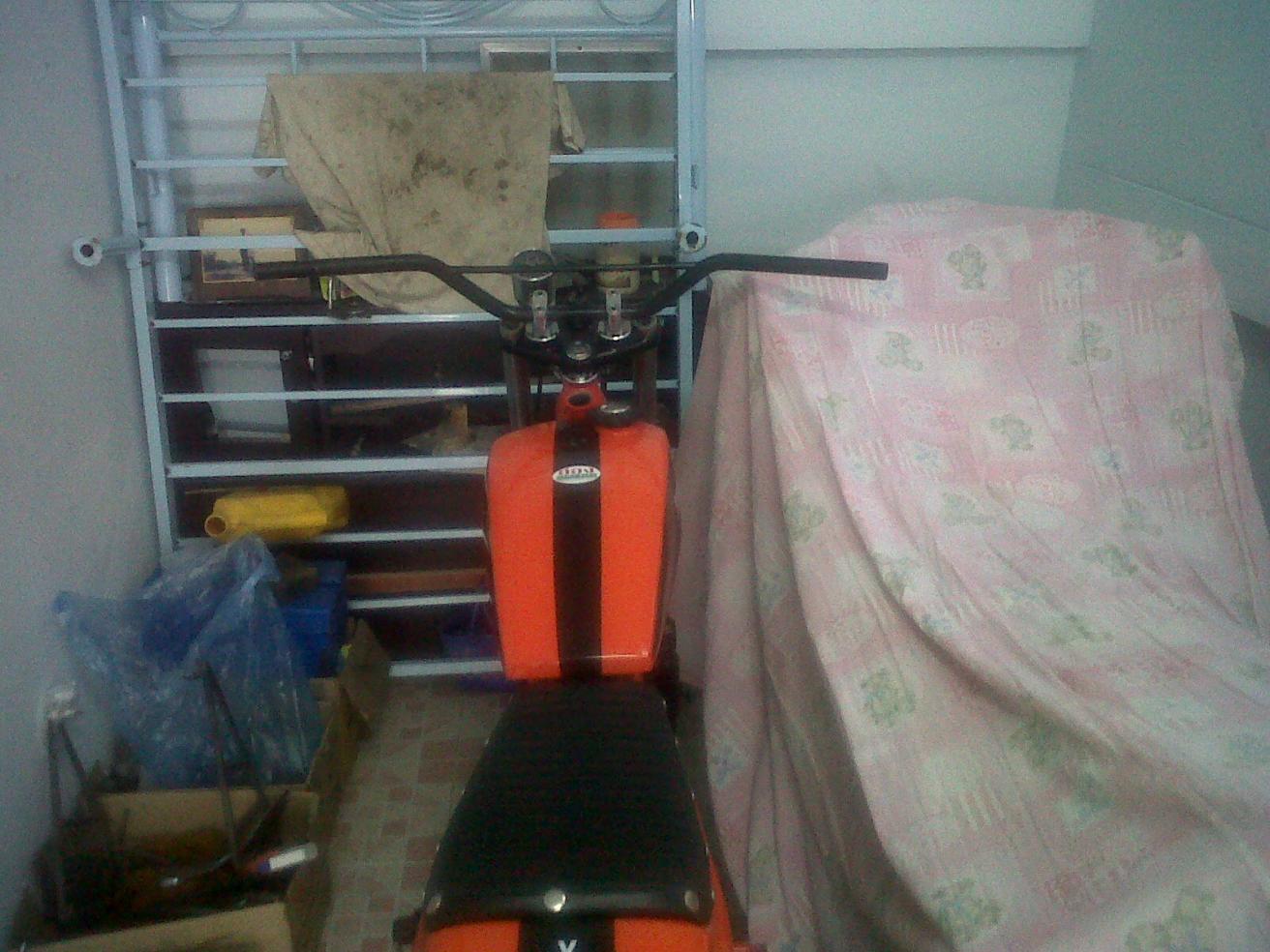 Name:  IMG00943-20100812-1723.jpg
Views: 366
Size:  153.1 KB