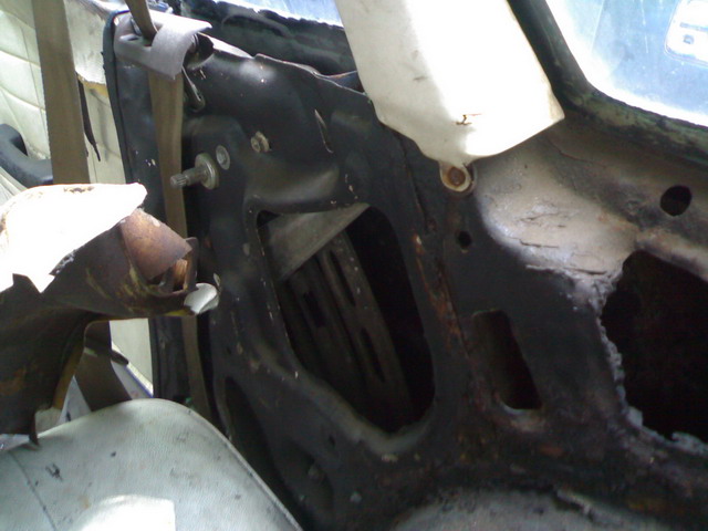 Name:  160820108612.jpg
Views: 497
Size:  76.7 KB