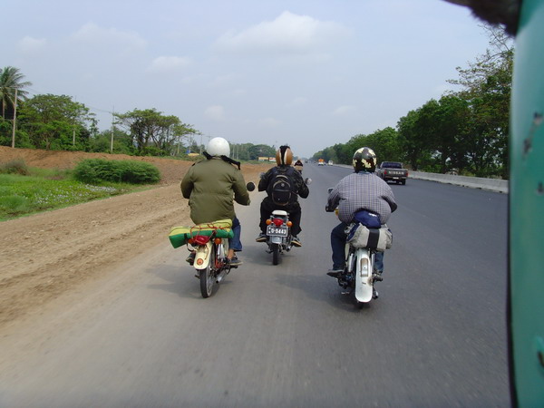 Name:  SNV33617.jpg
Views: 414
Size:  70.6 KB