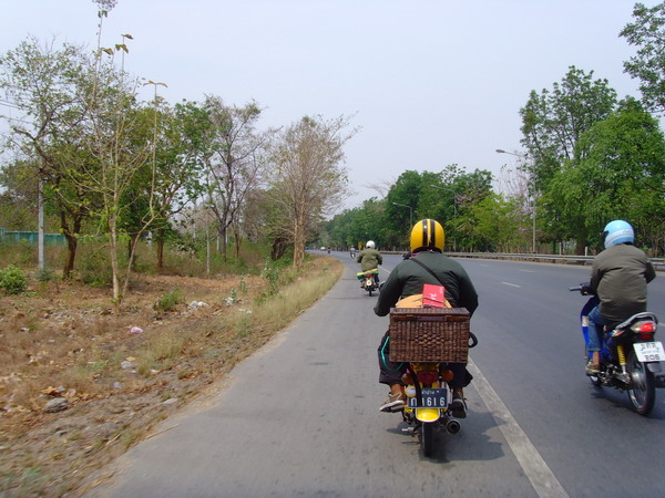 Name:  SNV33683.jpg
Views: 391
Size:  106.3 KB