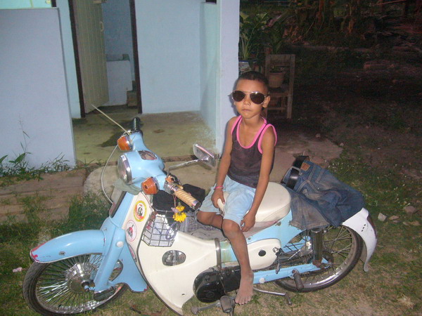 Name:  P1040014.jpg
Views: 390
Size:  107.6 KB