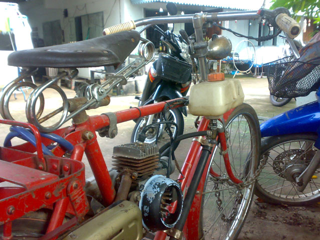 Name:  160820101030.jpg
Views: 967
Size:  139.6 KB