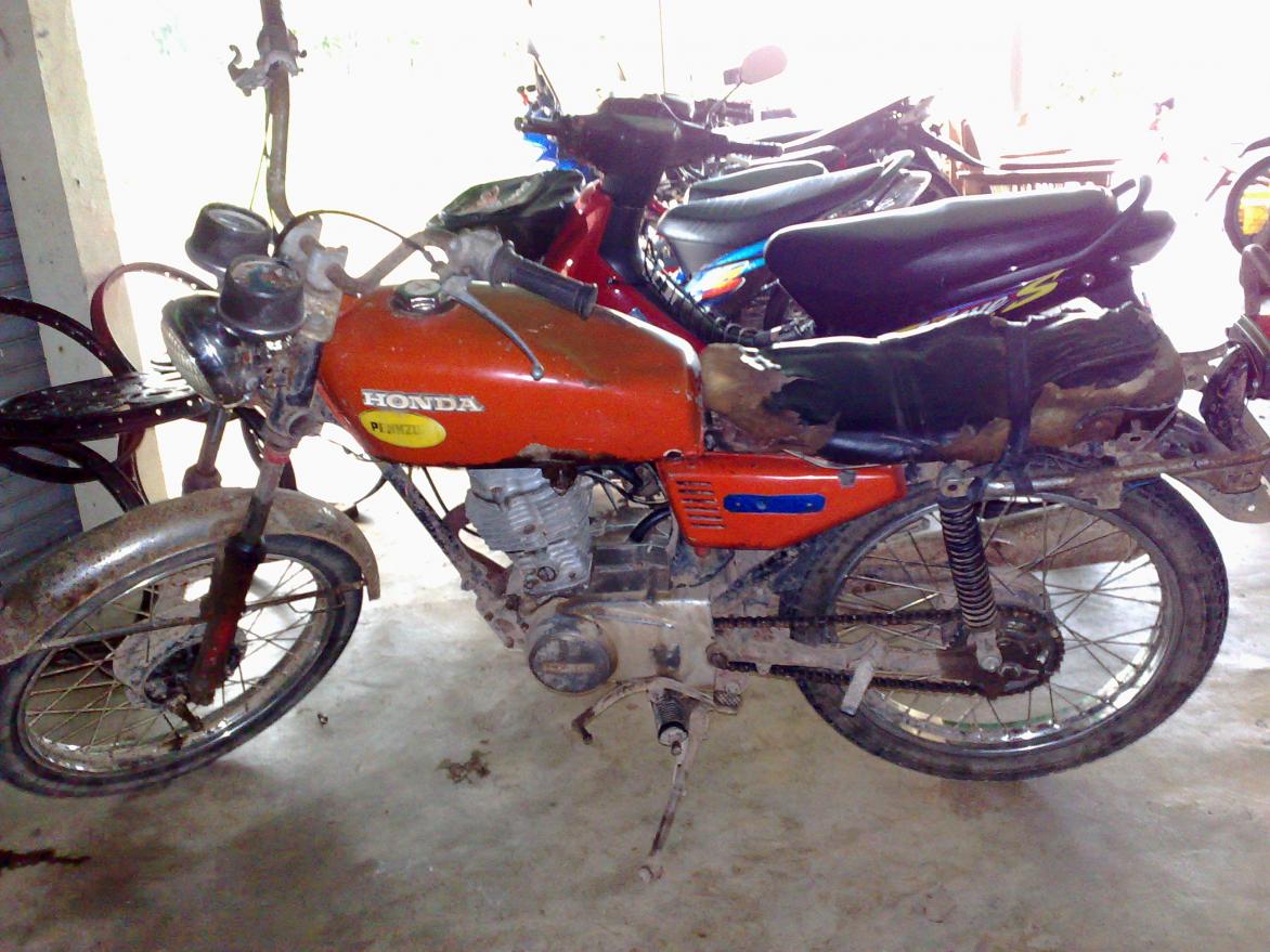 Name:  160820101371.jpg
Views: 208
Size:  147.7 KB