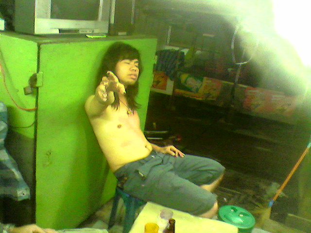 Name:  L!nG-0533.jpg
Views: 310
Size:  80.3 KB