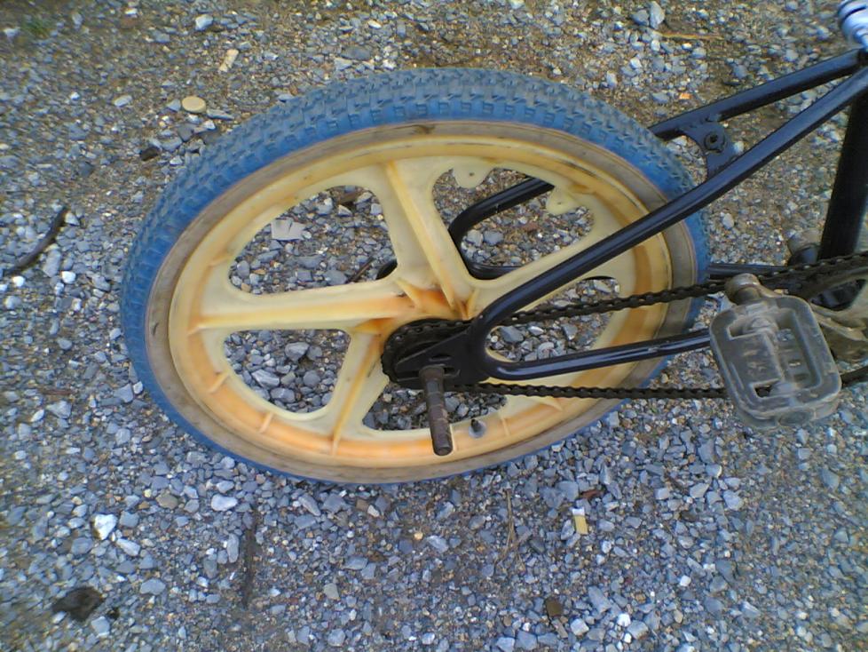 Name:  03092010(005).jpg
Views: 352
Size:  158.3 KB