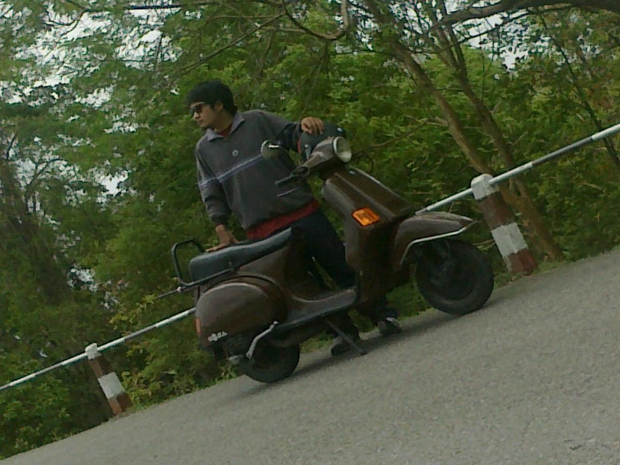 Name:  18052010128.jpg
Views: 1482
Size:  143.8 KB