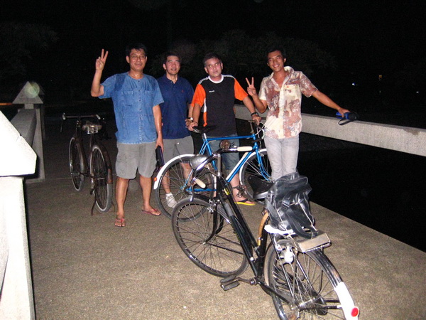 Name:  IMG_0258.jpg
Views: 234
Size:  129.8 KB