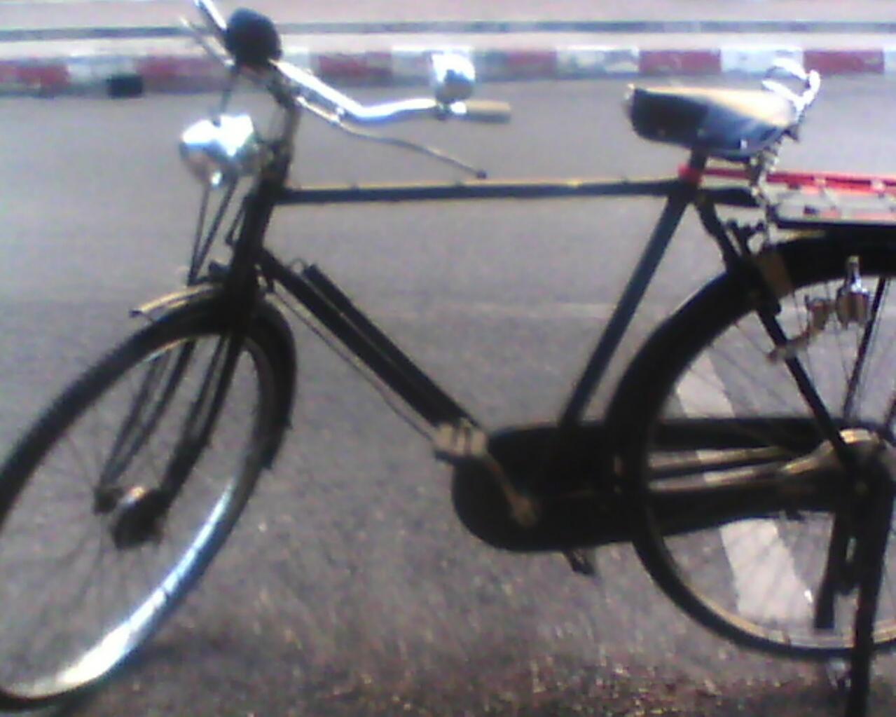 Name:  IMG0176A.jpg
Views: 237
Size:  94.4 KB