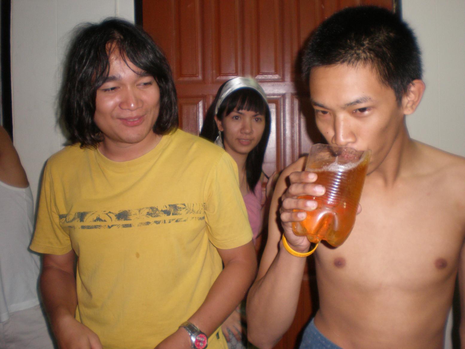 Name:  image236.jpg
Views: 178
Size:  137.7 KB