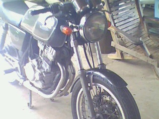 Name:  800px-Honda_GB500_Clubman_Rechts.jpg
Views: 114
Size:  33.8 KB