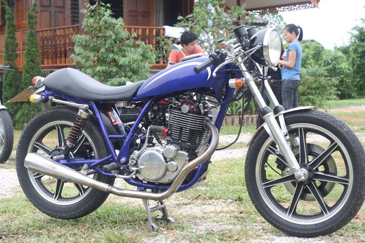 Name:  37589_136898136349958_100000893173753_184436_54527_n.jpg
Views: 516
Size:  120.7 KB