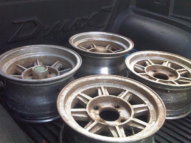 Name:  IMG00517-20100920-1645 (Small).jpg
Views: 89
Size:  50.2 KB