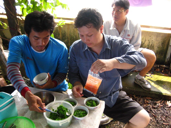 Name:  IMG_0083.jpg
Views: 158
Size:  143.8 KB
