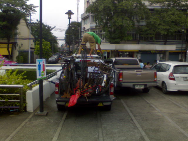 Name:  DSC08127.JPG
Views: 289
Size:  55.9 KB