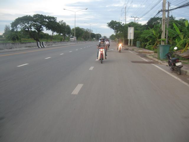 Name:  IMG_3042.jpg
Views: 285
Size:  28.4 KB