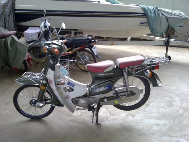 Name:  051020101272.jpg
Views: 42
Size:  49.1 KB