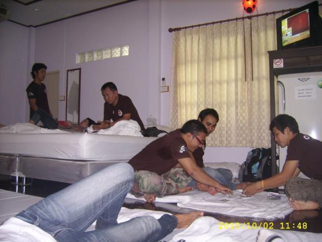 Name:  SSA50137.jpg
Views: 441
Size:  39.6 KB