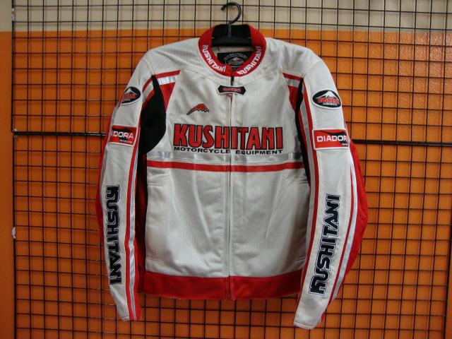 Name:  DSC05805.jpg
Views: 2229
Size:  60.9 KB