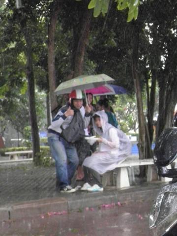 Name:  PA030273.jpg
Views: 277
Size:  30.2 KB