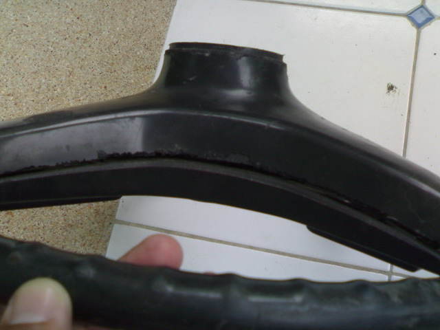 Name:  111020109166.jpg
Views: 515
Size:  65.5 KB