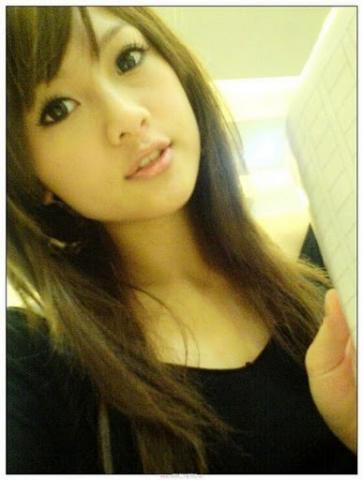 Name:  5k4Ado786761-02.jpg
Views: 566
Size:  21.8 KB