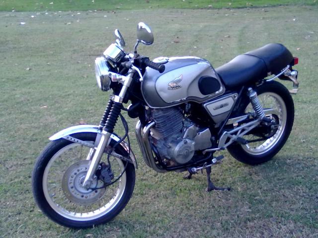 Name:  08102010217.jpg
Views: 132
Size:  58.6 KB