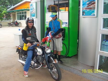 Name:  100_2726_resize.JPG
Views: 154
Size:  96.7 KB