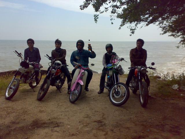 Name:  081120093619.jpg
Views: 648
Size:  48.9 KB