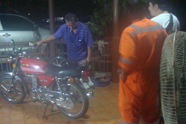 Name:  DSC03543 (Small).JPG
Views: 344
Size:  41.8 KB