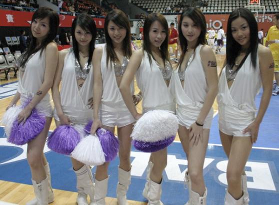 Name:  20058271459431.jpg
Views: 162
Size:  41.5 KB