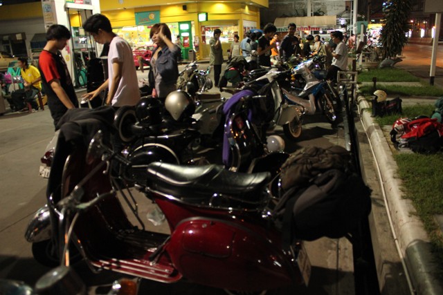 Name:  IMG_78200.jpg
Views: 206
Size:  92.9 KB