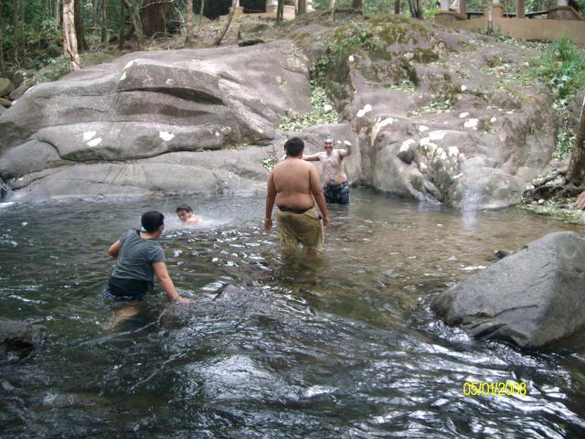 Name:  SANY1555.jpg
Views: 483
Size:  69.8 KB