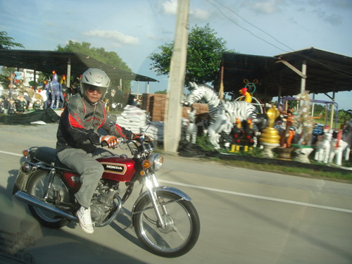 Name:  DSC05811.jpg
Views: 876
Size:  97.0 KB