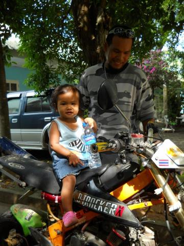 Name:  DSCN0726.jpg
Views: 191
Size:  42.9 KB