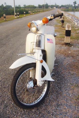 Name:  S6304644.jpg
Views: 609
Size:  35.6 KB