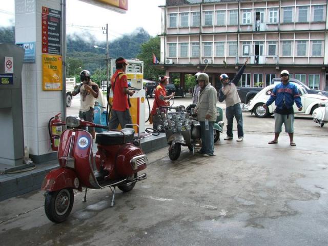 Name:  149558_141088385941505_100001210346695_252515_577215_n.jpg
Views: 274
Size:  57.3 KB